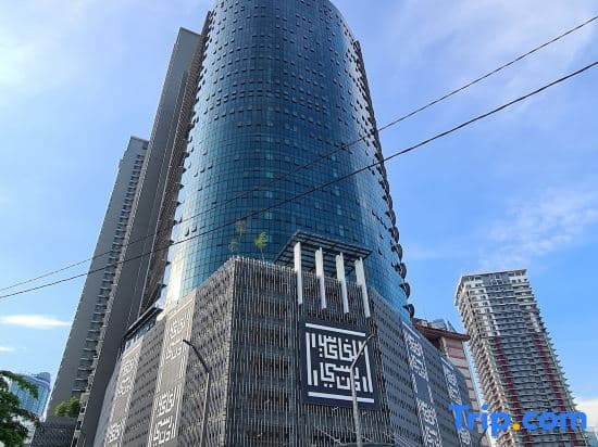 Lovely & Cost Designer 3 Bedroom Condo with KLCC view - photo 1