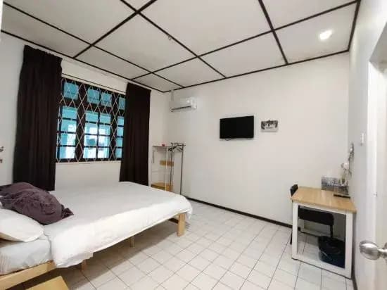 Natol Homestay - Venice (Samajaya Tabuan Tranquility Township) - photo 3