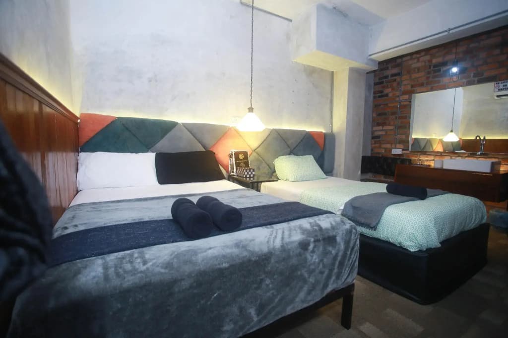 Bunker Hotel & Restaurant - photo 5