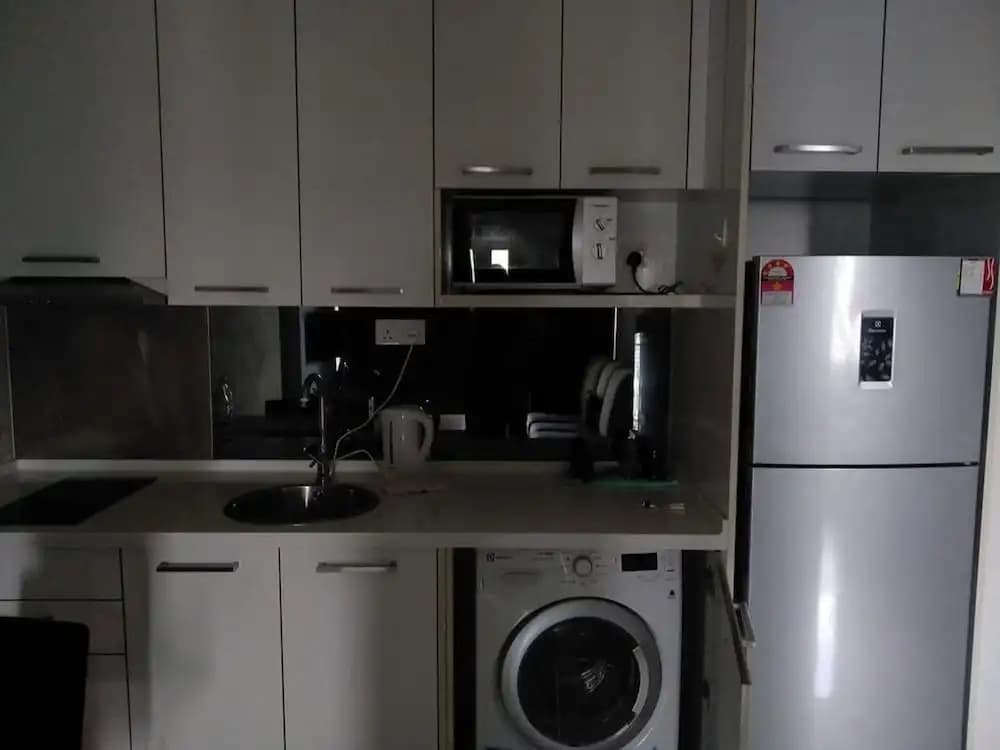 1BR Mercu Summer Suites By Fervent - photo 11
