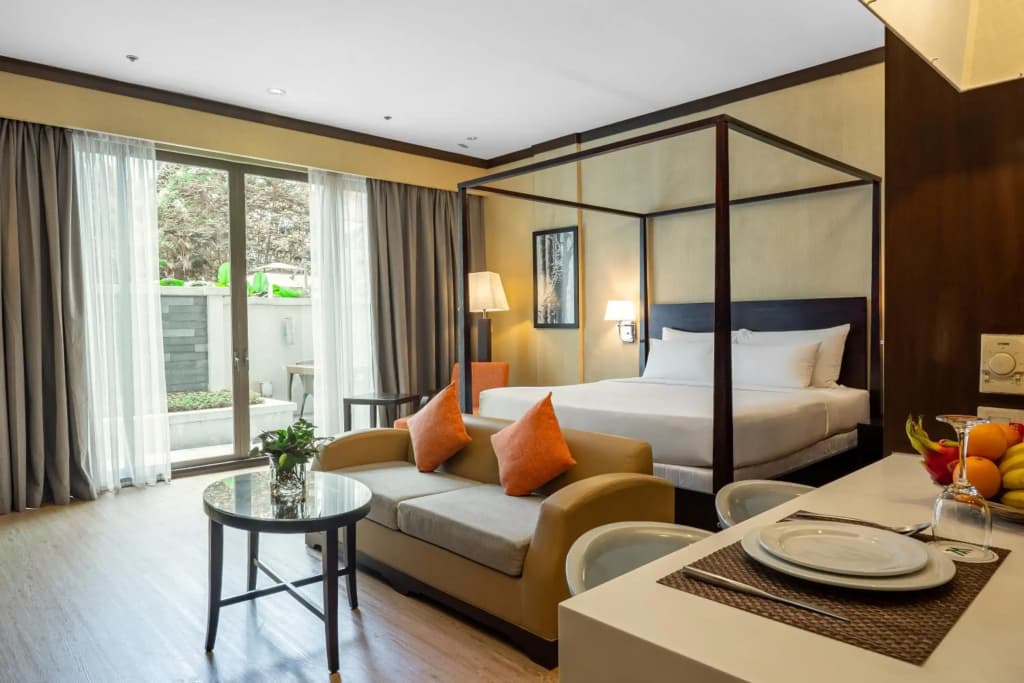 MiCasa All Suite Hotel - photo 2