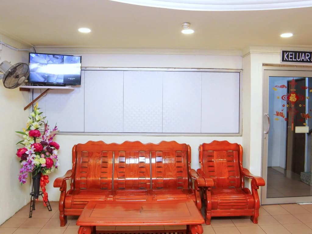 Super OYO 1173 Mandyrin Hotel - photo 2