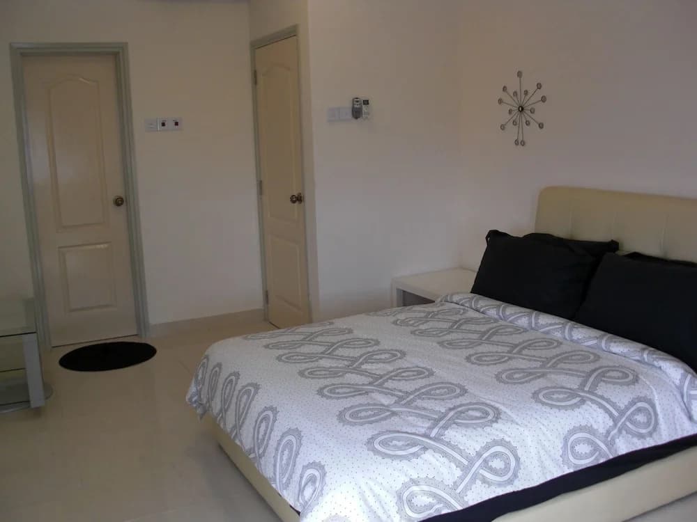8 O Clock Lodge Condo Bandar Utama - photo 2