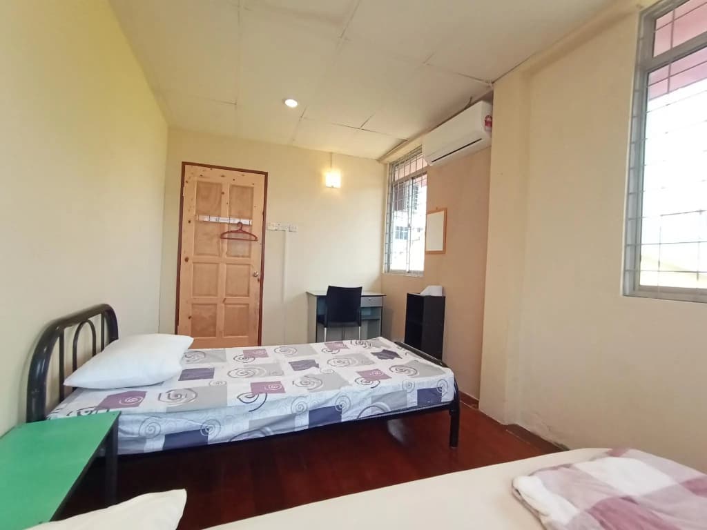 SPOT ON 90119 Bed's Guesthouse - photo 18