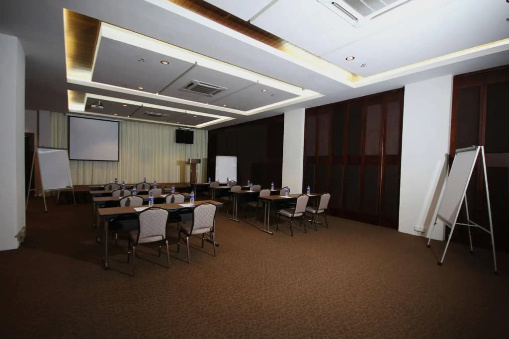 Aroma Hotel - photo 14