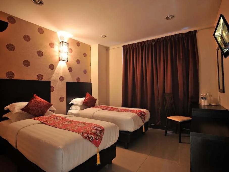 Sea Lion Hotel @ Klang - photo 3