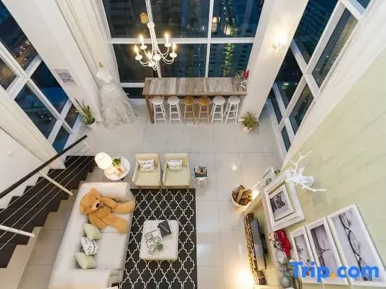 Maritime Suites Holiday Rental @ George Town - photo 3
