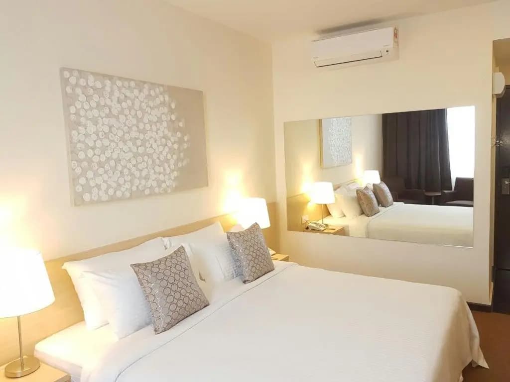 The View Hotel - photo 15