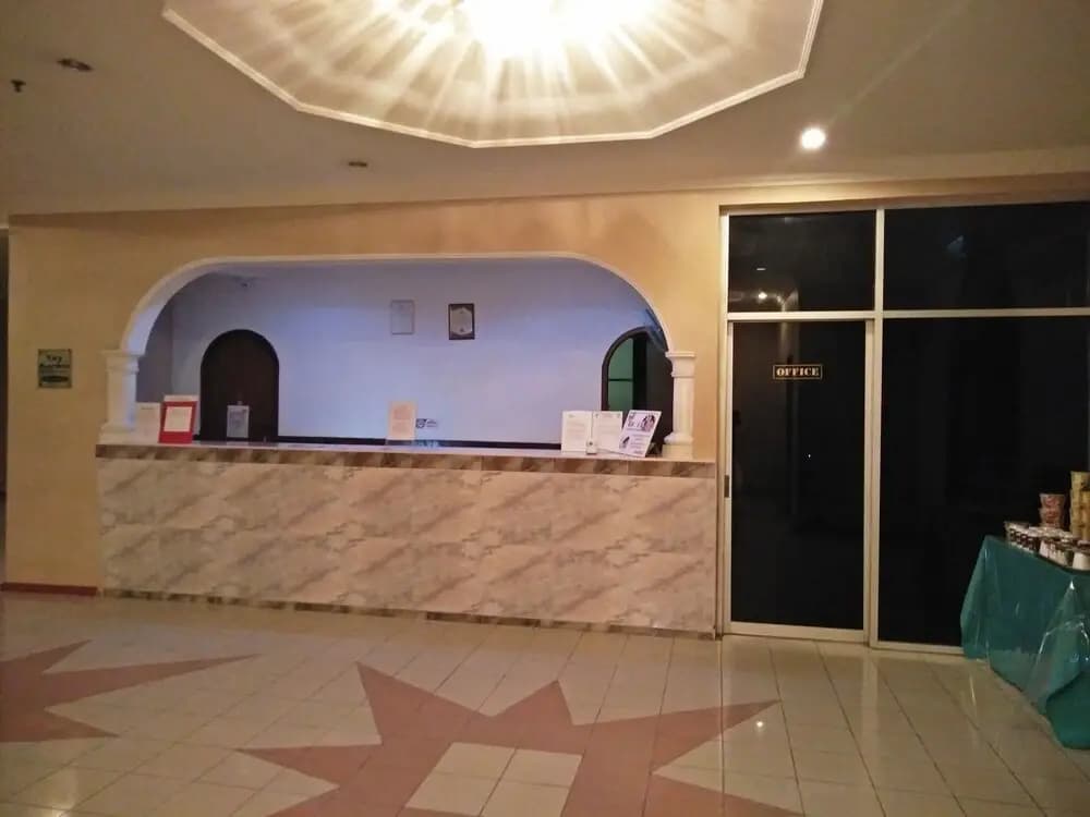 Golden Palms Hotel - photo 19