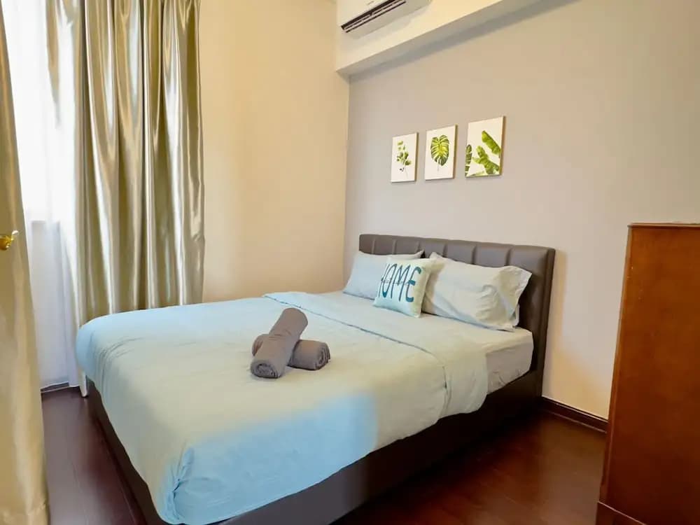 JB City CIQ-R&F Shopping Mall Apartment - photo 32