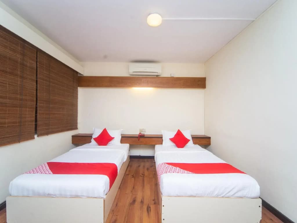 Nak Hotel - photo 13