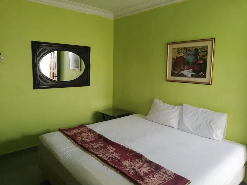 Oriental Riverside Guesthouse - photo 7
