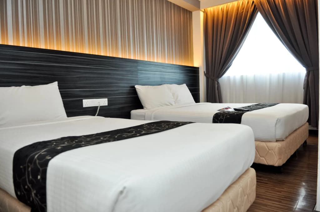 Signature Hotel - photo 6