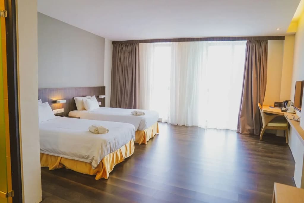 Roxy Hotel Serian - photo 16