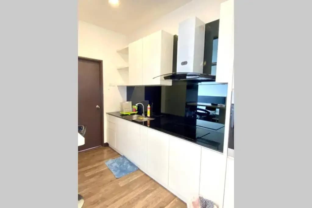 Landmark Residence 2, GreenView, Less Noise, Free WiFi with TvBox, Free Parking, Near Kajang, Cheras, C180, MRT - photo 12
