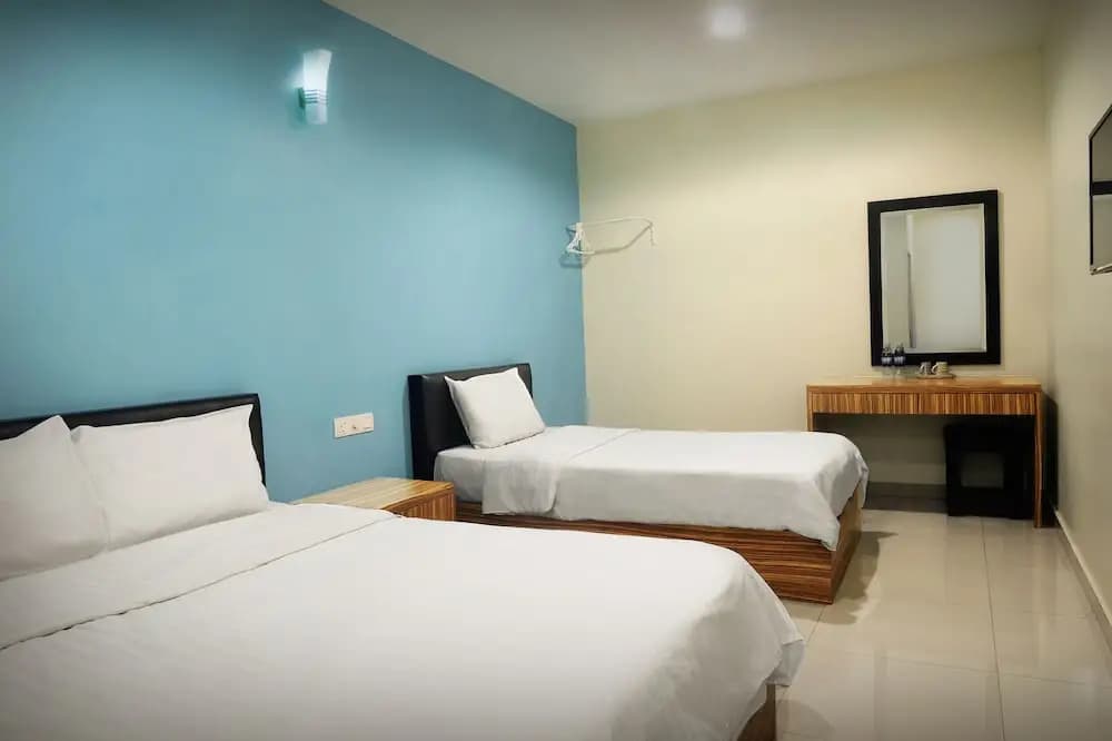Brezza Hotel Sitiawan - photo 6