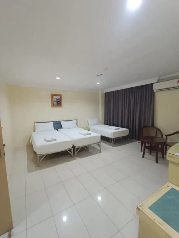 Hotel Ambassador 2 - photo 14