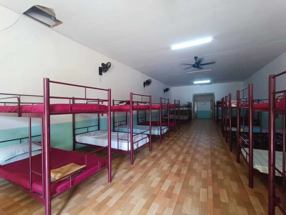 OYO 90799 Sharhan Residence - photo 13