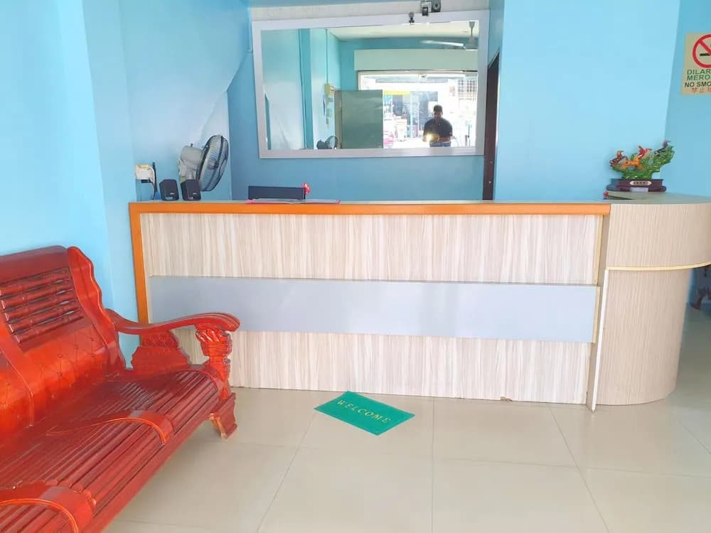 OYO 89737 Hotel Tishoa - photo 3