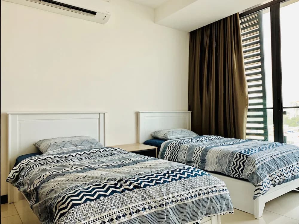 D'wharf Residence PD Waterfront Family Premier Suite by AirPlan - photo 4