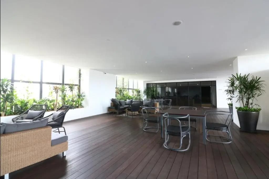 KL Sentral Serviced Apartment - The Establishment KL Sentral by Loop Suites - photo 3