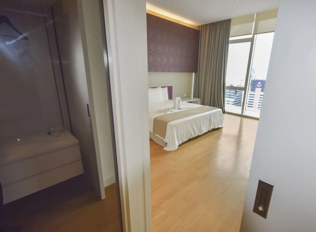 Platinum Suites KLCC - Vale Pine Luxury Homes - photo 2