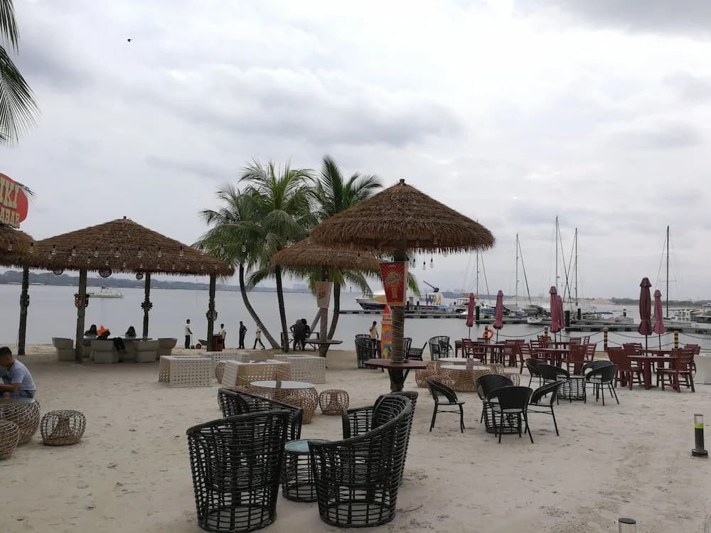 Danga Bay Country Garden - photo 14