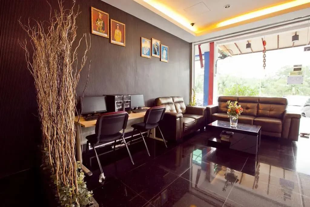 In@Hotel - photo 13