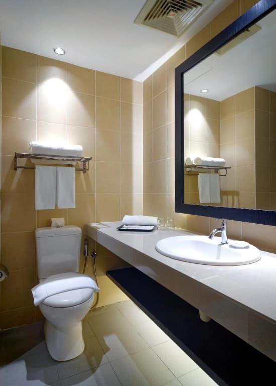 Bespoke Hotel Puchong - photo 10