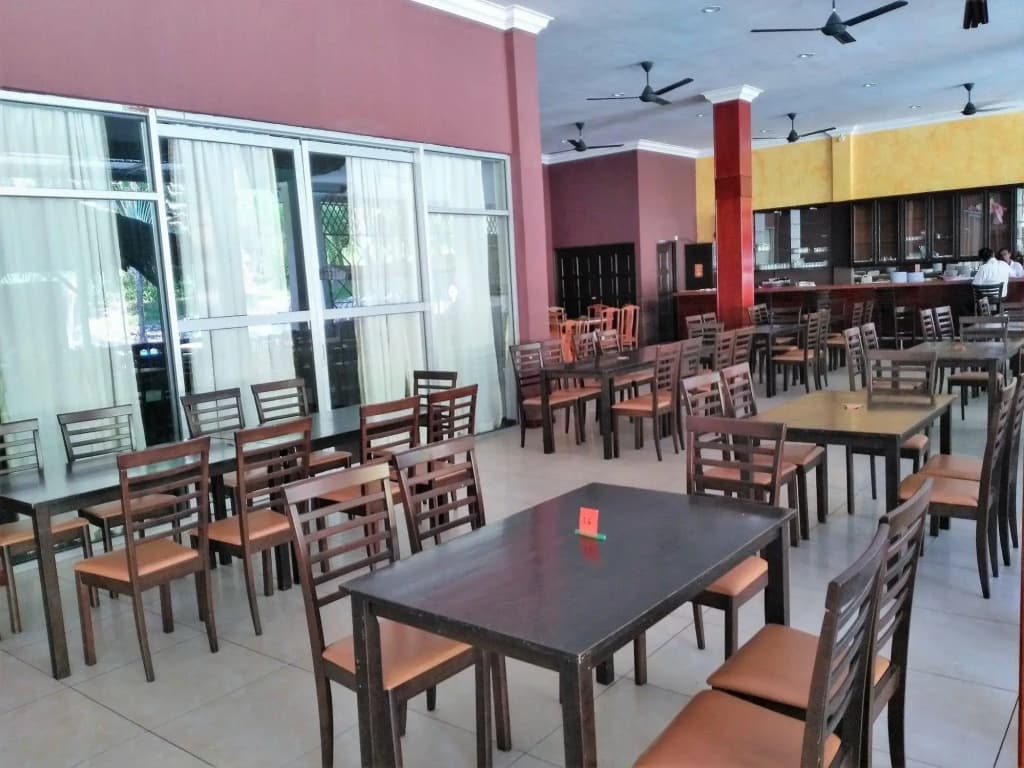 Teluk Batik Holiday Apartment - photo 19