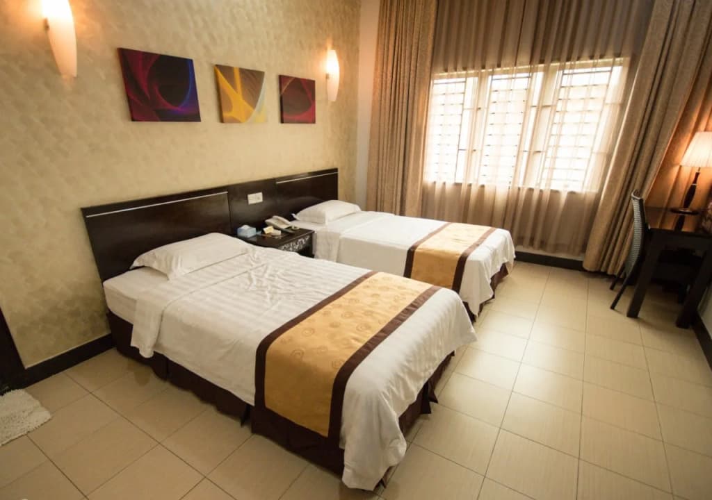 Home 2 Hotel - photo 6