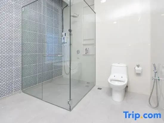 Tanjung Bungah 5BR Villa w pool 20pax - photo 6