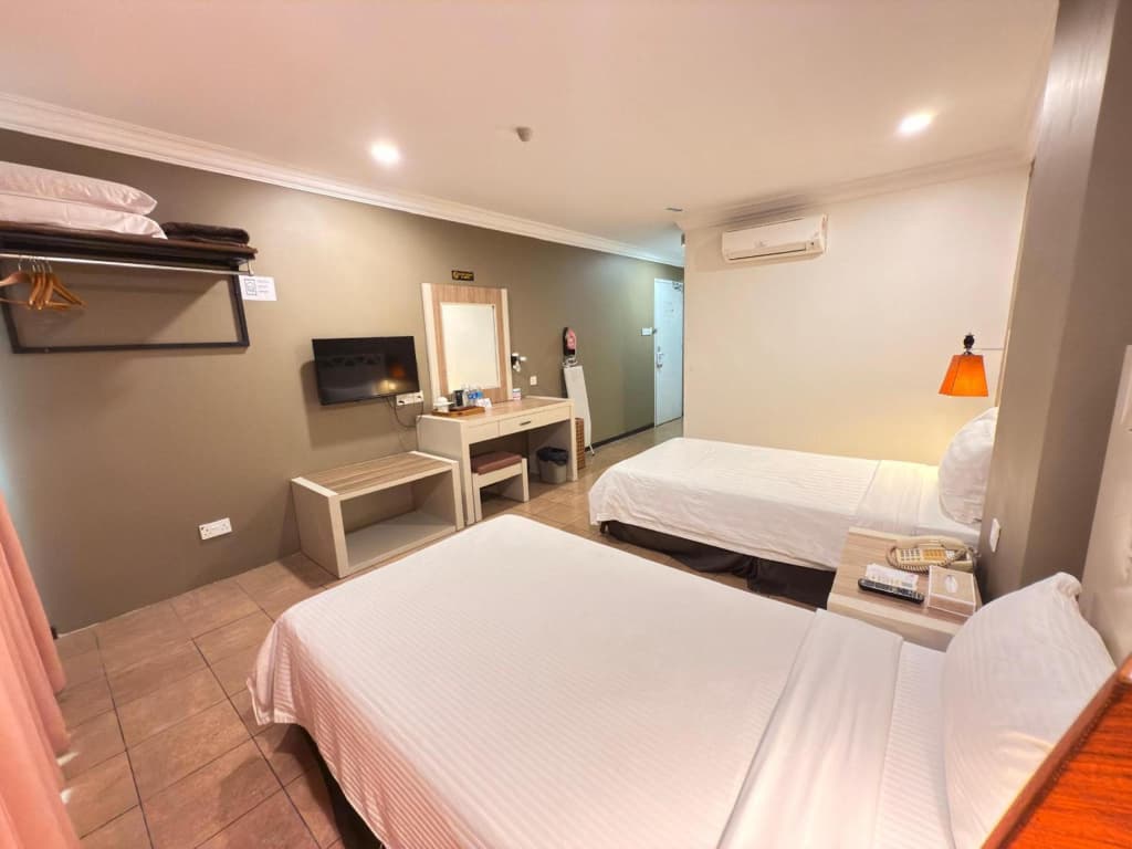 Heritage Hotel - photo 23
