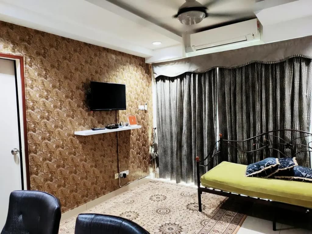 Hanifa Homestay D'Perdana - photo 1
