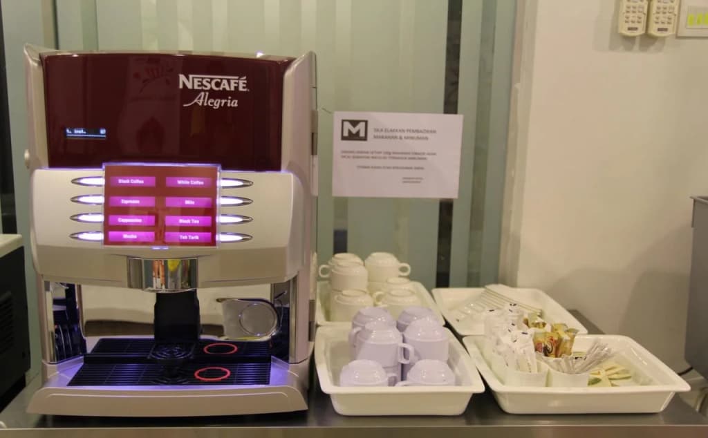 M Design Hotel Seri Kembangan - photo 10
