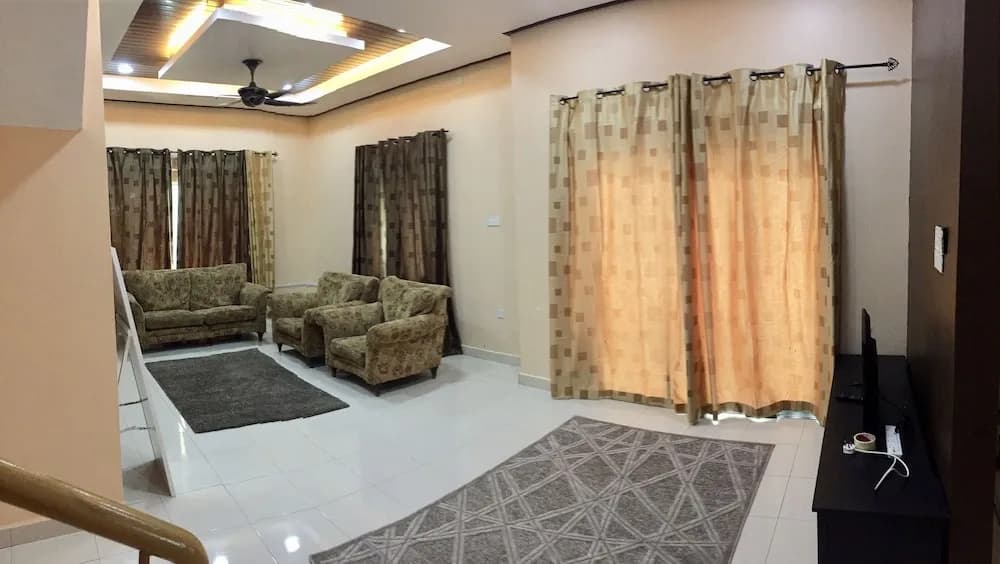 Lily Homestay Kangar - photo 2