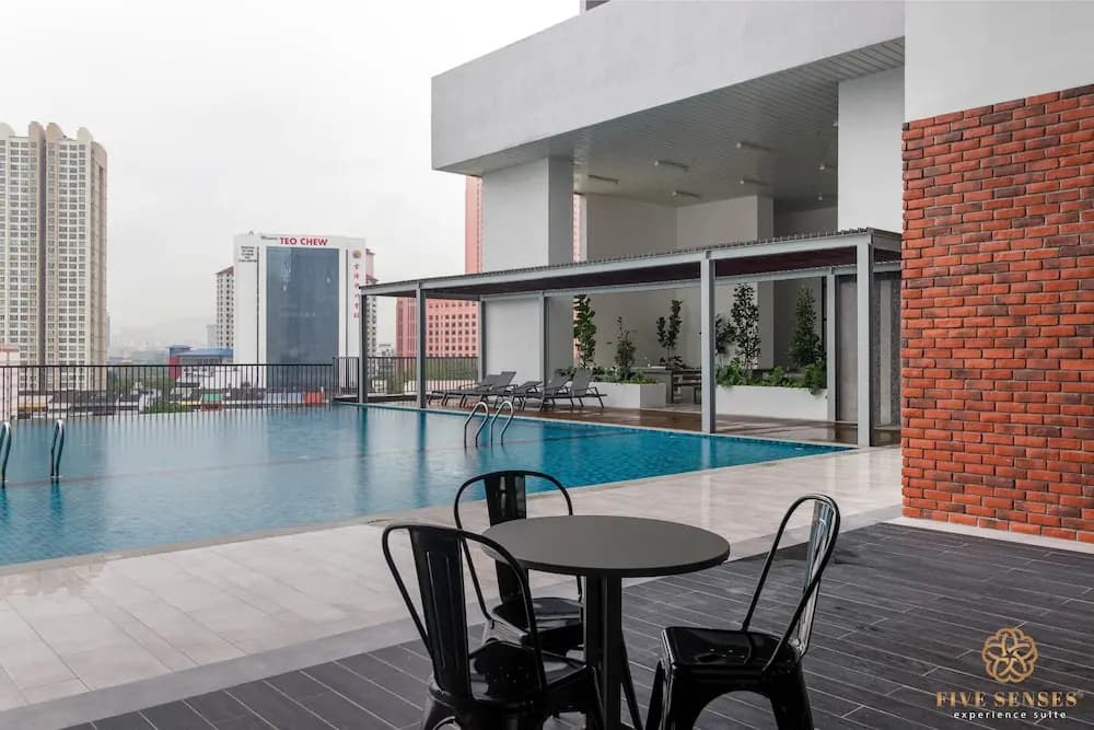 Chambers Residence, Sunway Putra Mall - photo 8
