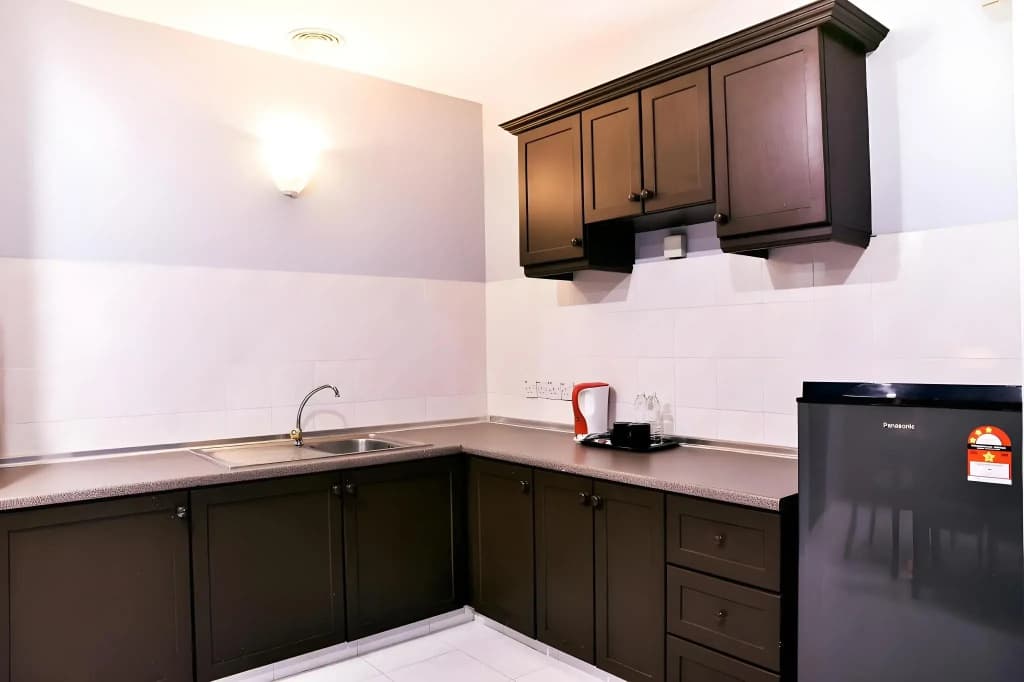 Leisure Cove Hotel & Apartments - photo 31