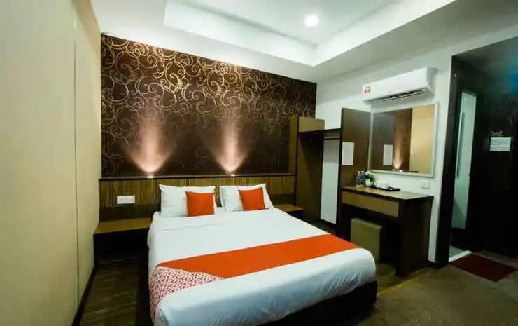 V motel - photo 3