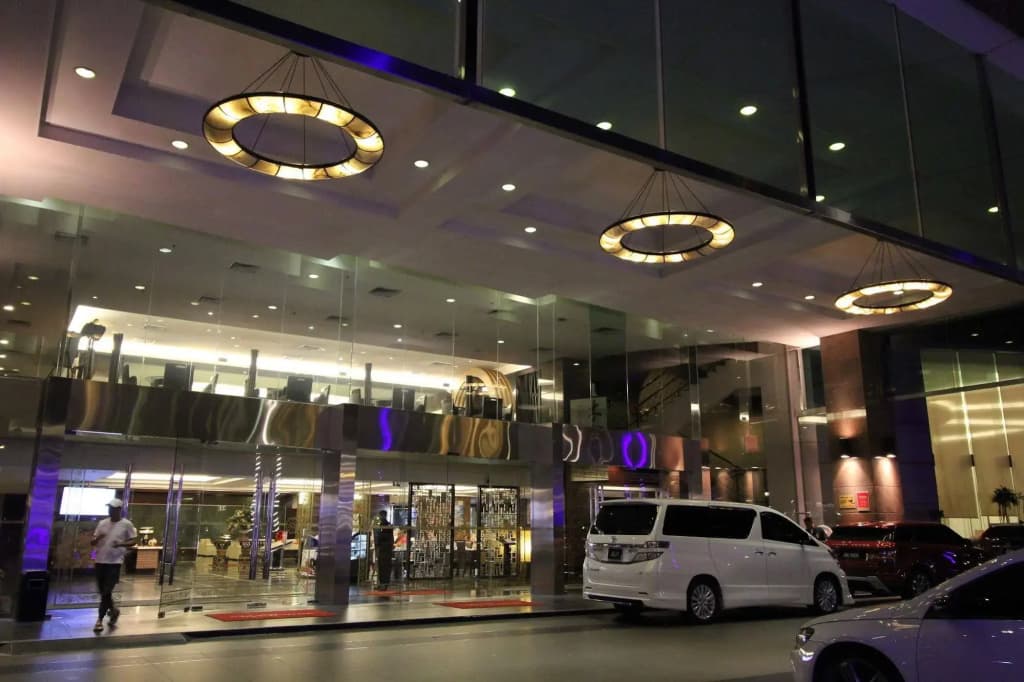 Grand Paragon Hotel Johor Bahru - photo 30