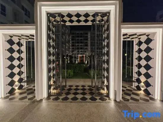 The Stallionz Signature Suites by IWH Suites - photo 6