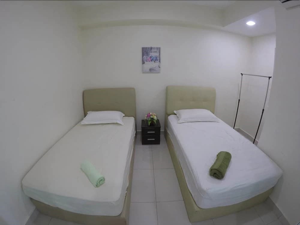 Maritime Suites by The Only Bnb - photo 6