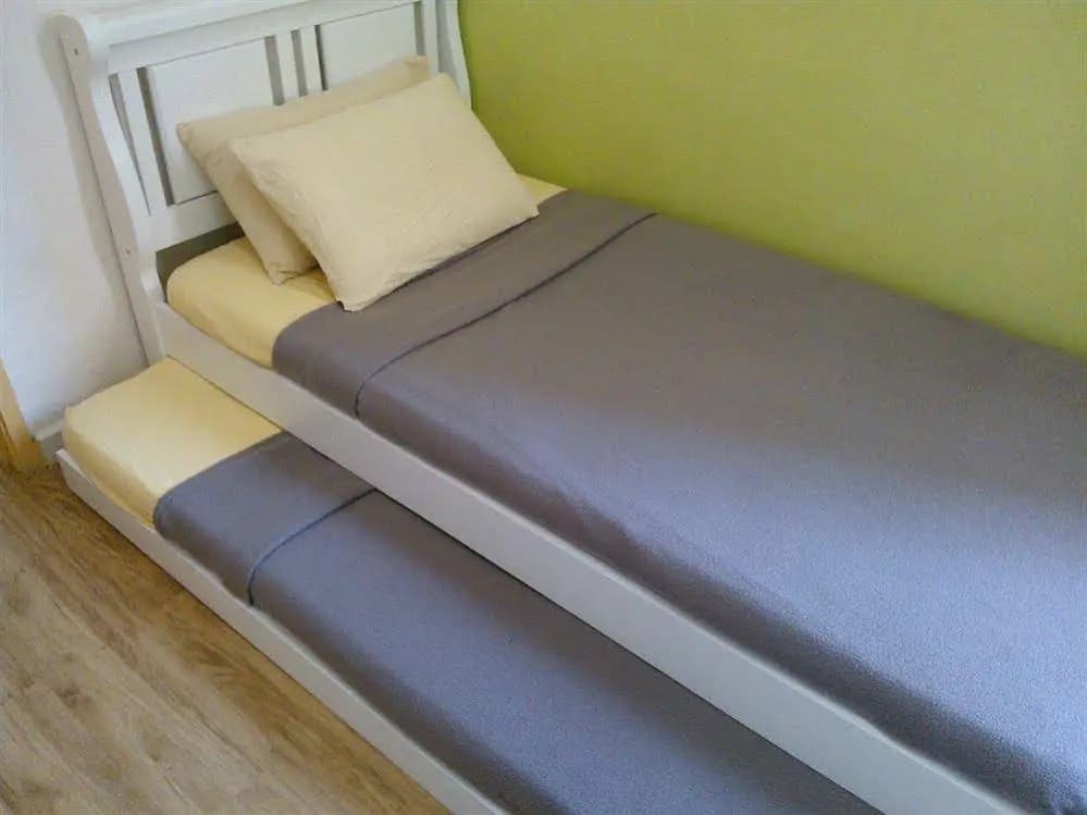 Nusa Perdana Homestay - photo 3