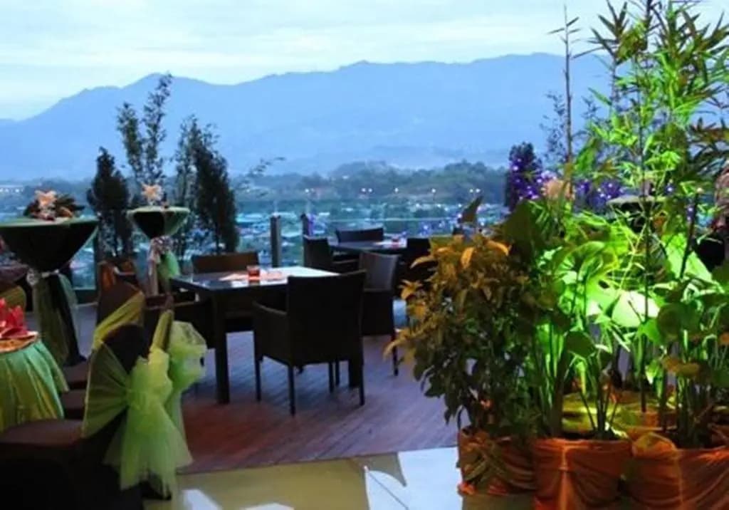 Courtyard Hotel @ 1Borneo - photo 17