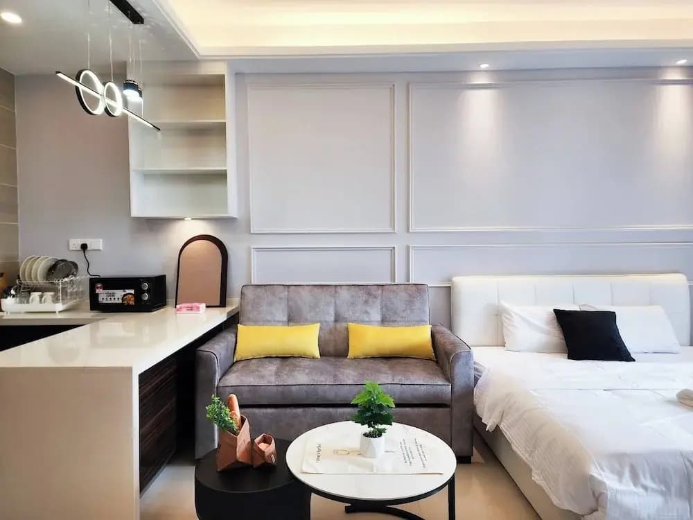 R & F Princess Cove CK Homestay - photo 6