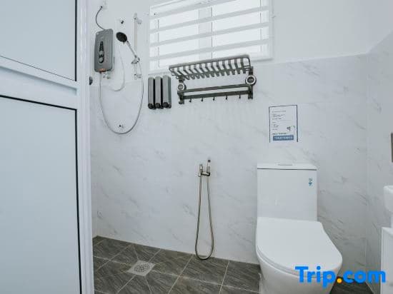 Ipoh Muji Retreat with pool by Verve - photo 3