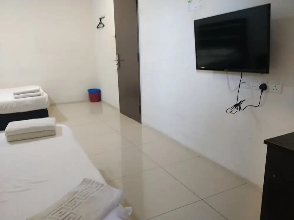 OYO 89792 Hamriz Hotel - photo 6