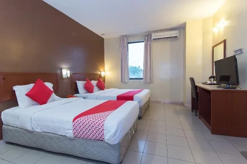 Oyo 447 Comfort Hotel Meru - photo 6