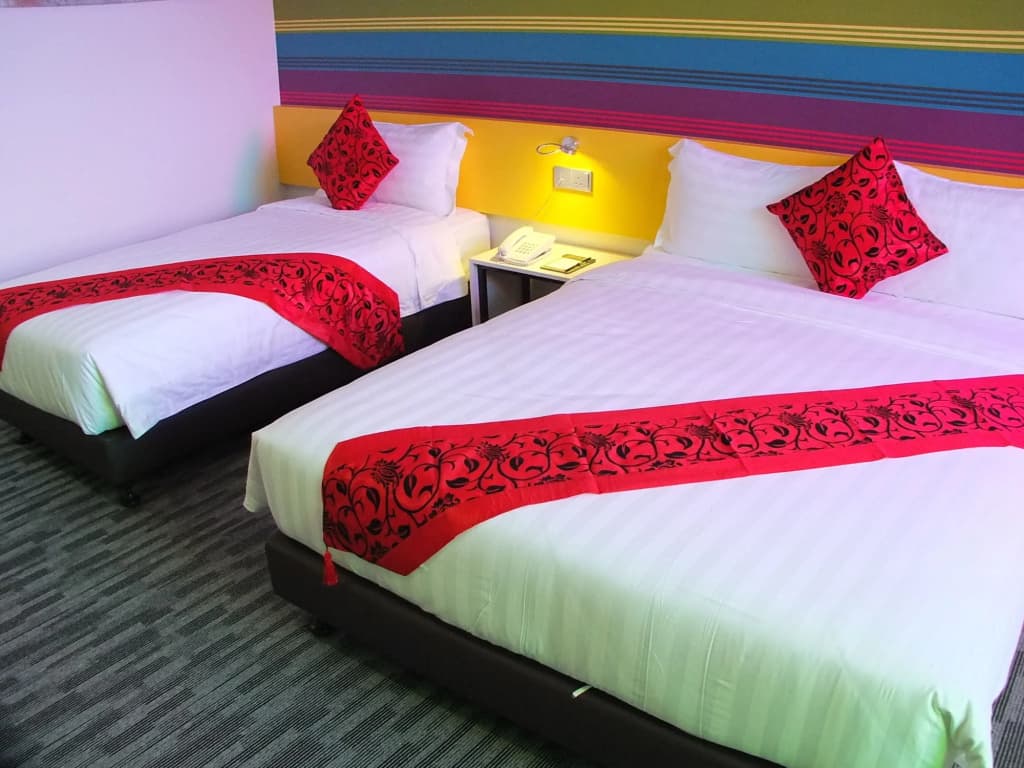 Baguss Hotel and Serviced Apartment - photo 5