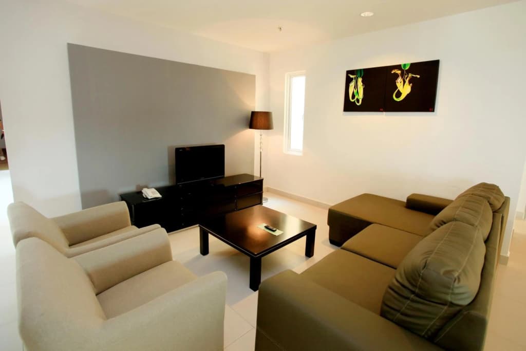 Merdeka Suites Hotel - photo 17